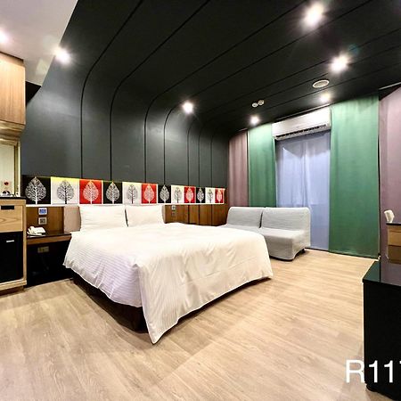 Catwalk Motel -تاينان المظهر الخارجي الصورة